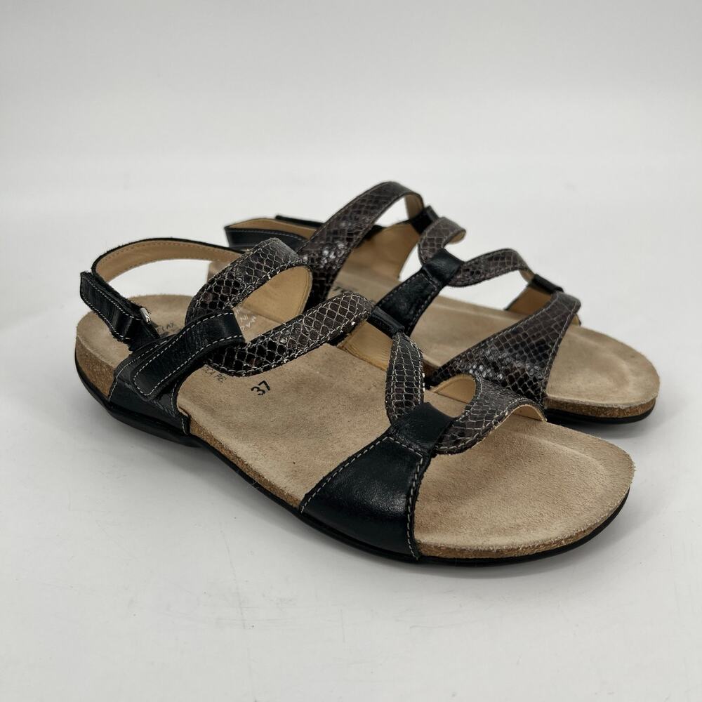 Mephisto Adele Majestic Sandal Womens 7 / 37 Black Reptile Print Leather Comfort